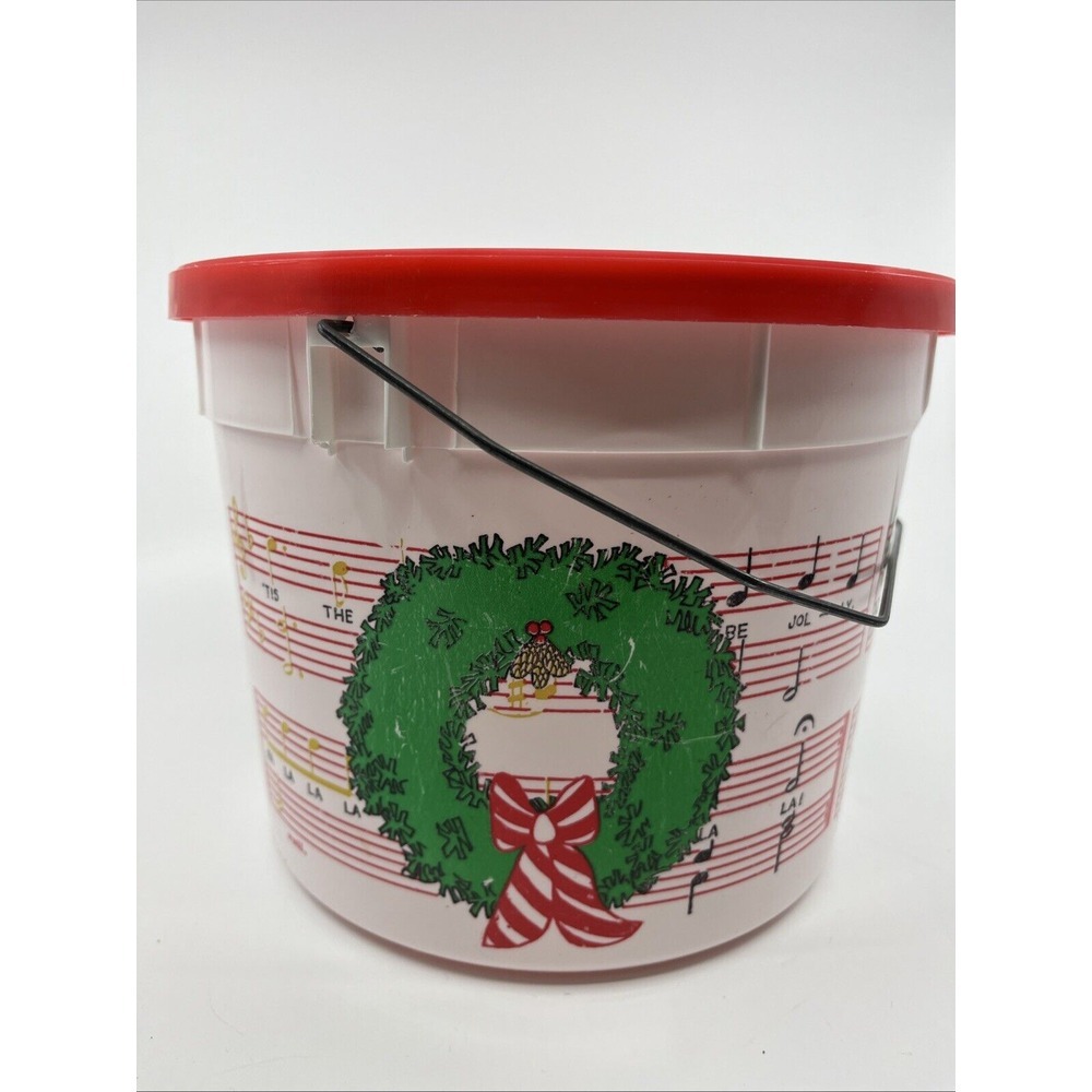 Vtg Christmas Shamrock Bucket Pail Music Sheet Caroler‎ Tree Wreath 6.5" Tall